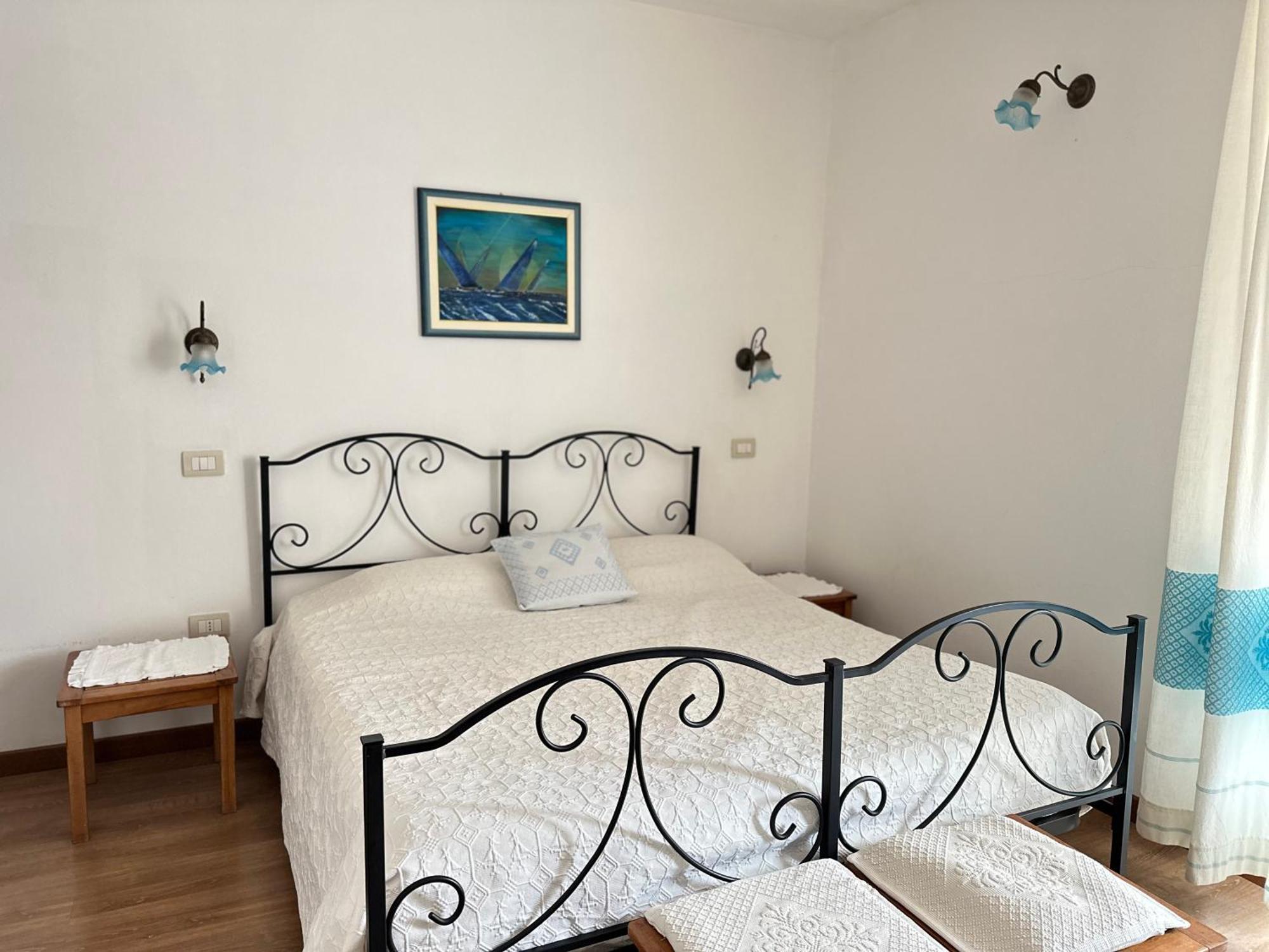B&B Tre - Rooms & Relax Oristano Esterno foto